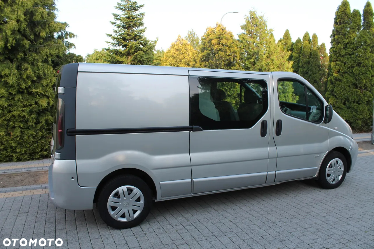 Opel Vivaro - 9