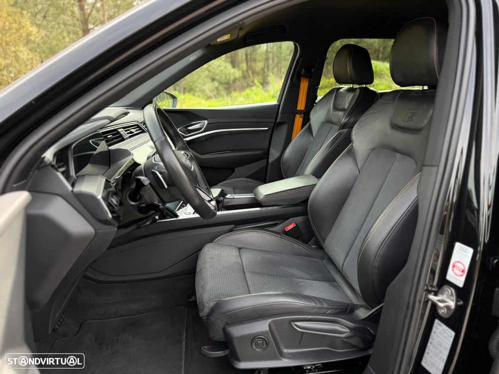 Audi e-tron 55 quattro S line - 16