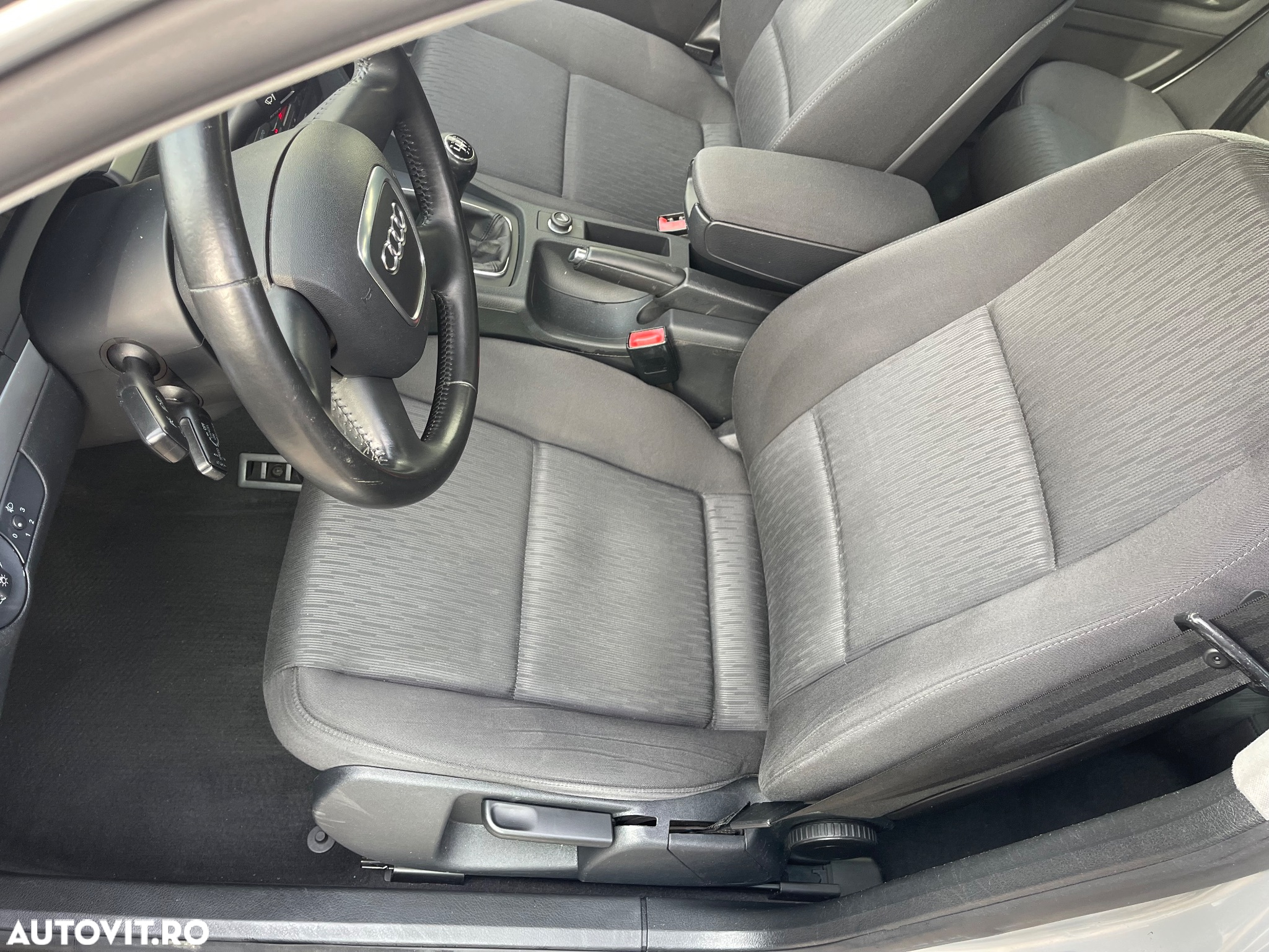 Audi A4 - 24