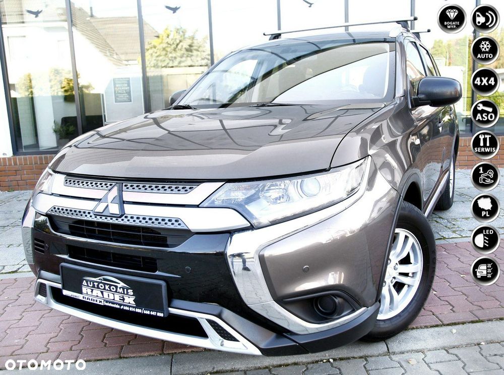 Mitsubishi Outlander - 1