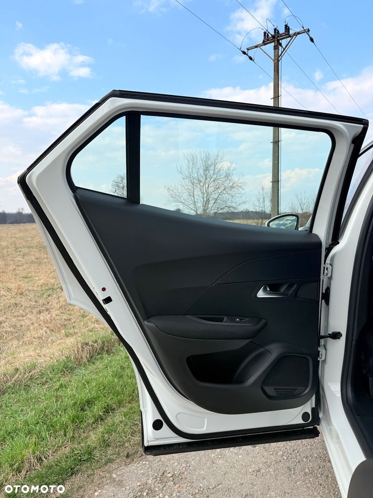 Peugeot 2008 BlueHDi 110 Active - 16
