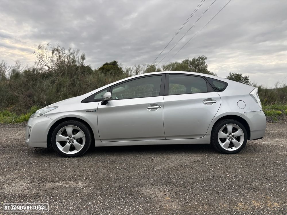 Toyota Prius 1.8 Premium - 37