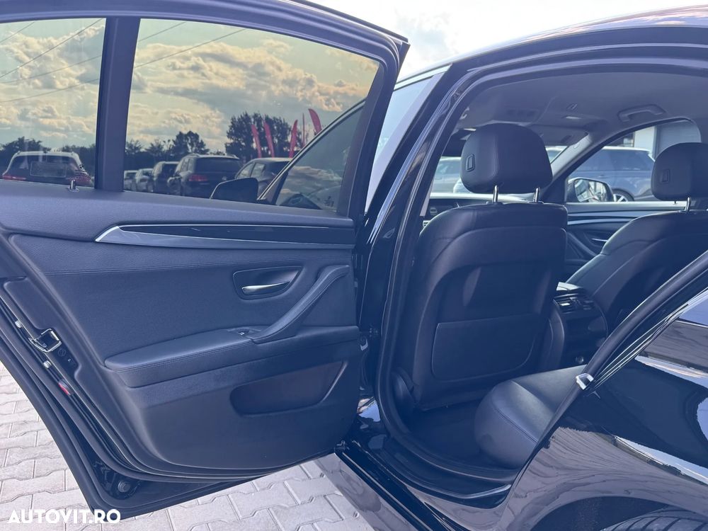 BMW Seria 5 520d xDrive Aut. Luxury Line - 19