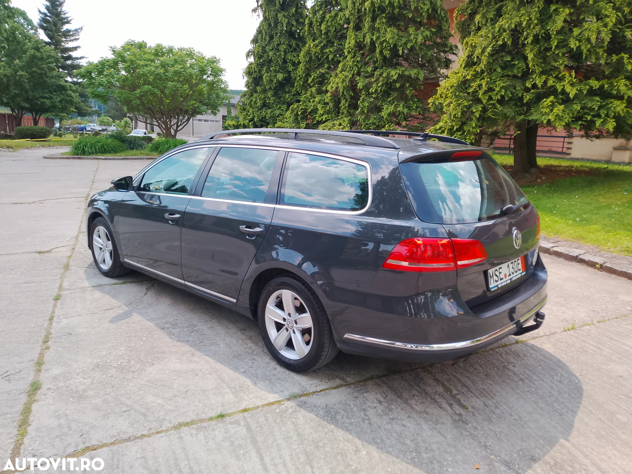 Volkswagen Passat Variant 2.0 TDI BlueMotion Technology Highline DSG - 5