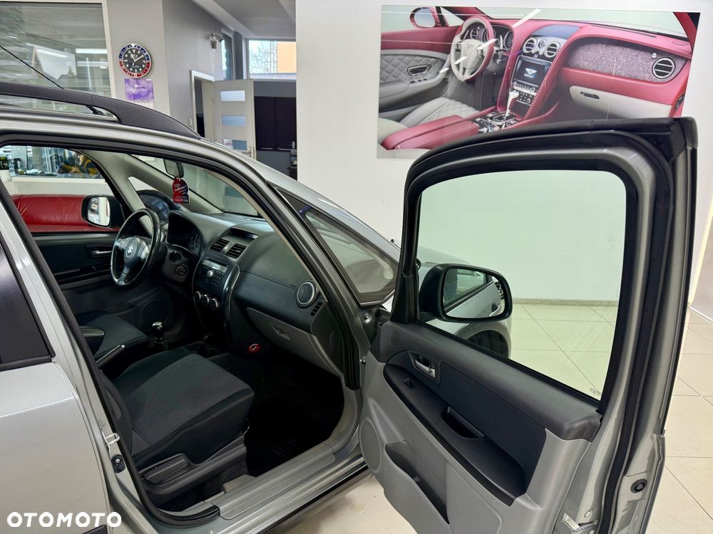 Suzuki SX4 - 5