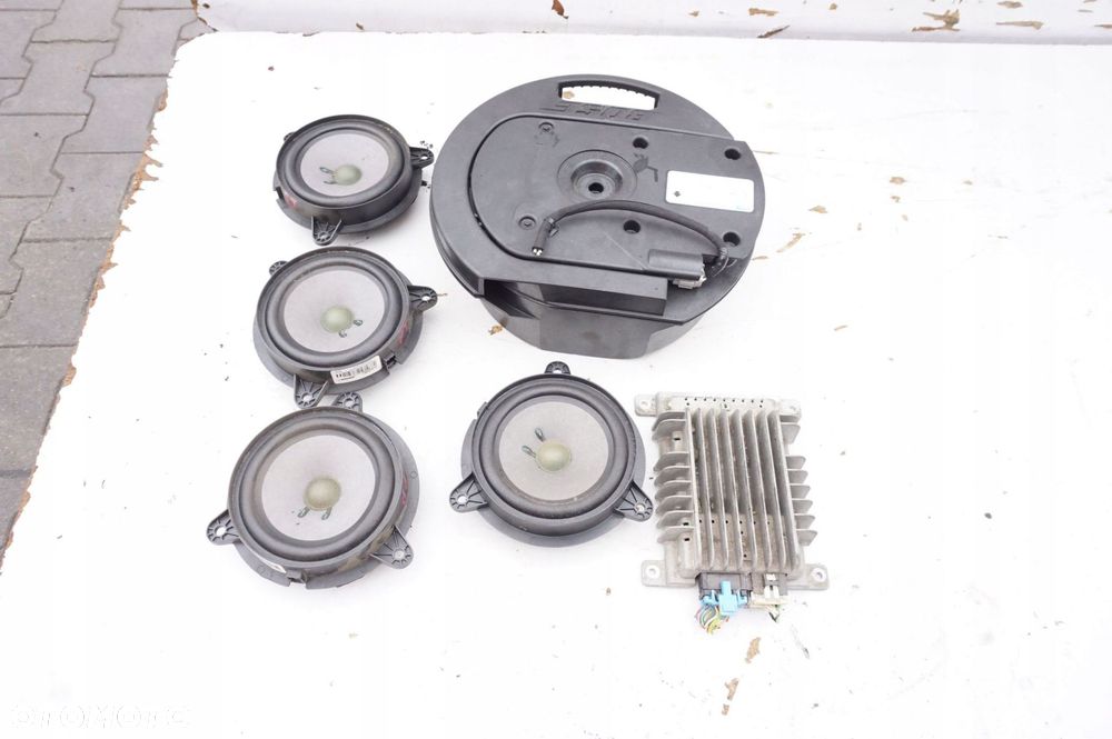 GŁOŚNIK SUBUFER WZMACNIACZ BOSE 28060EY10A NISSAN QASHQAI I J10 FL - 1
