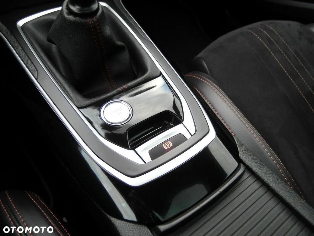 Peugeot 308 BlueHDi 150 Stop & Start GT-Line Edition - 38