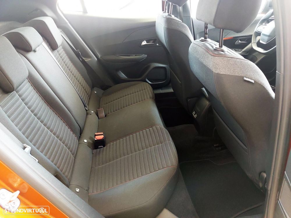 Peugeot e-2008 50 kWh Active Pack - 43