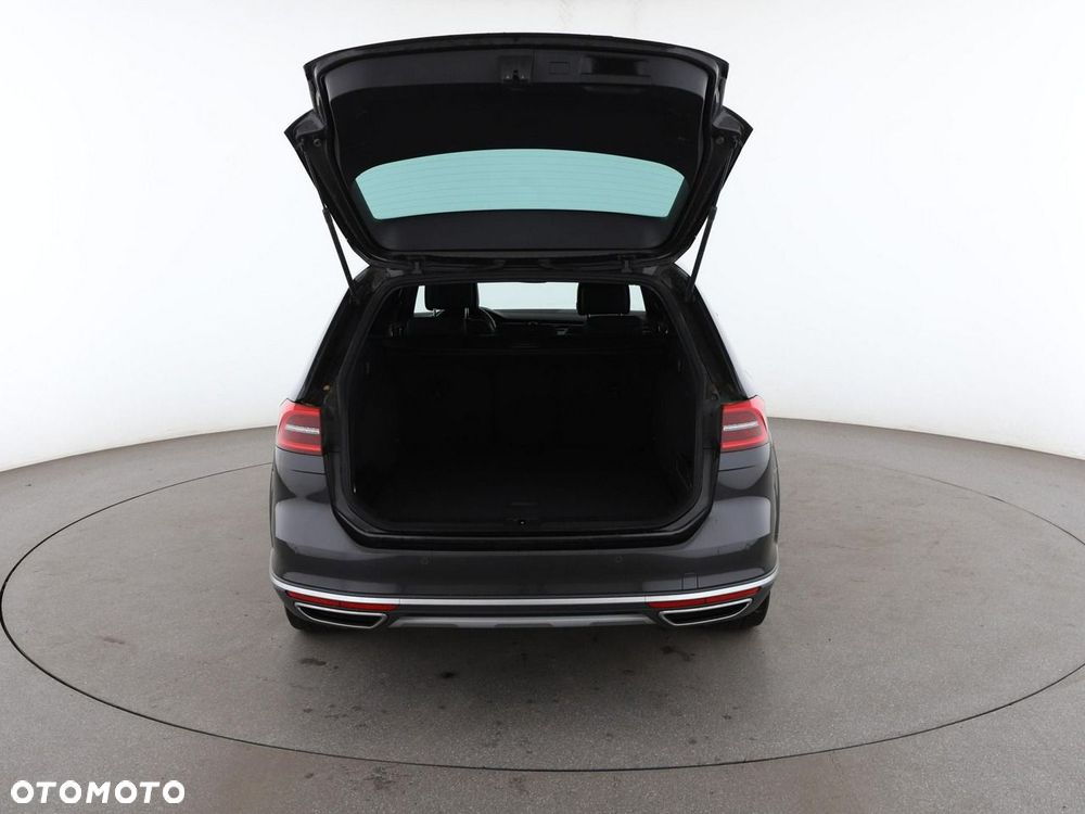 Volkswagen Passat Alltrack 2.0 TDI 4Mot DSG - 20
