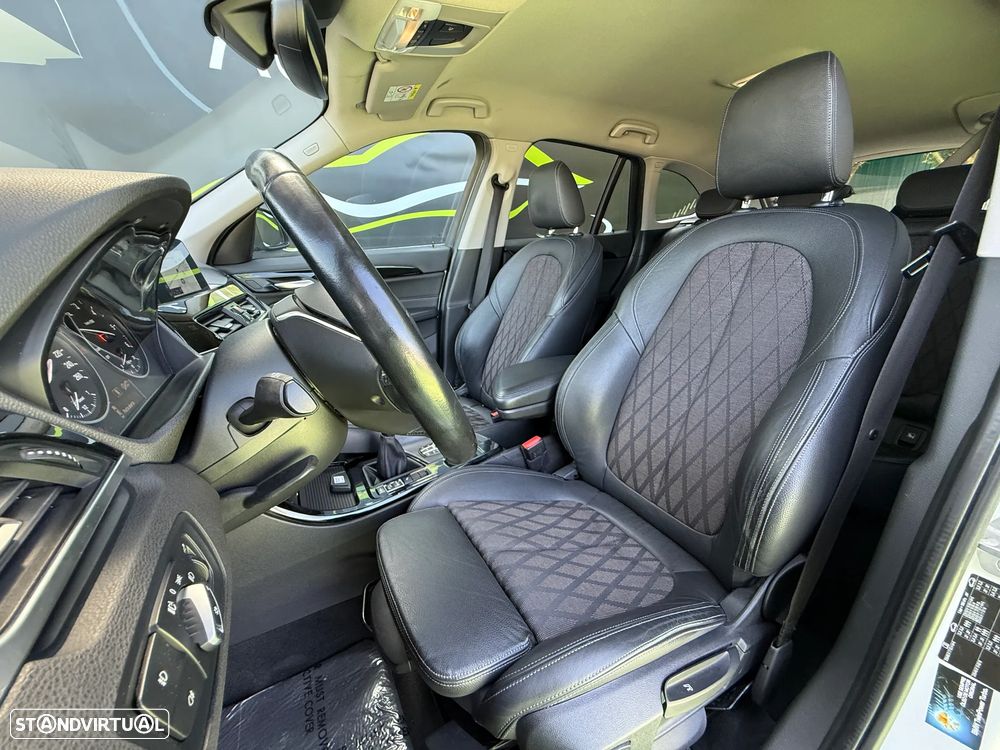 BMW X1 16 d sDrive Line Sport - 16