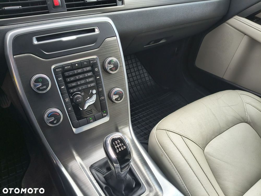 Volvo V70 - 16