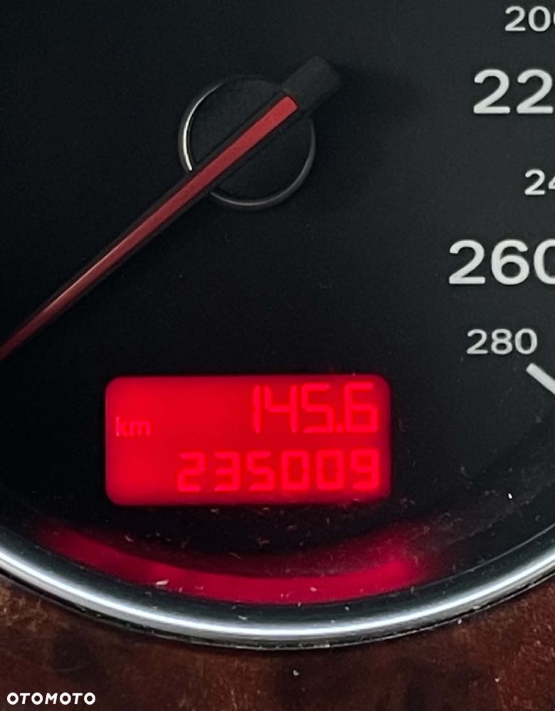 Audi A8 3.2 FSI - 38