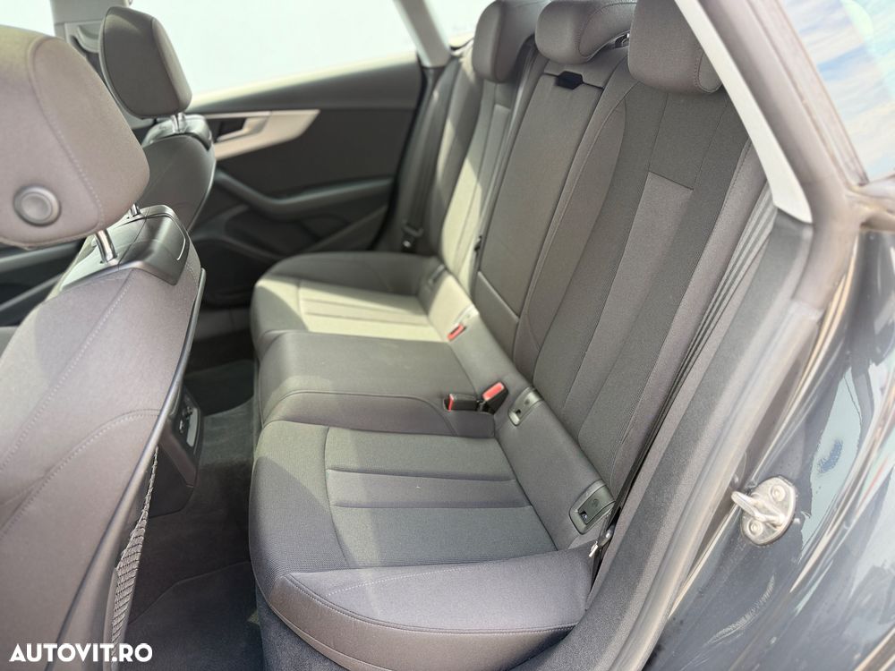 AUDI A4 2020 — imagine 24