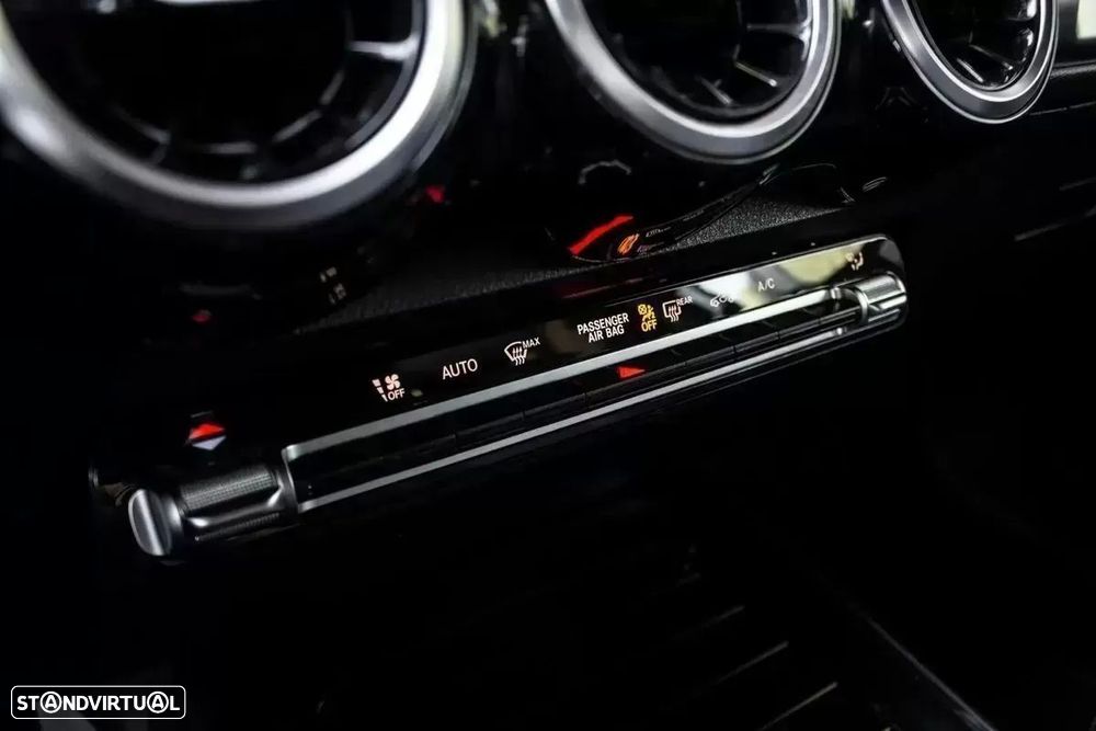 Mercedes-Benz GLB 180 d Progressive - 24