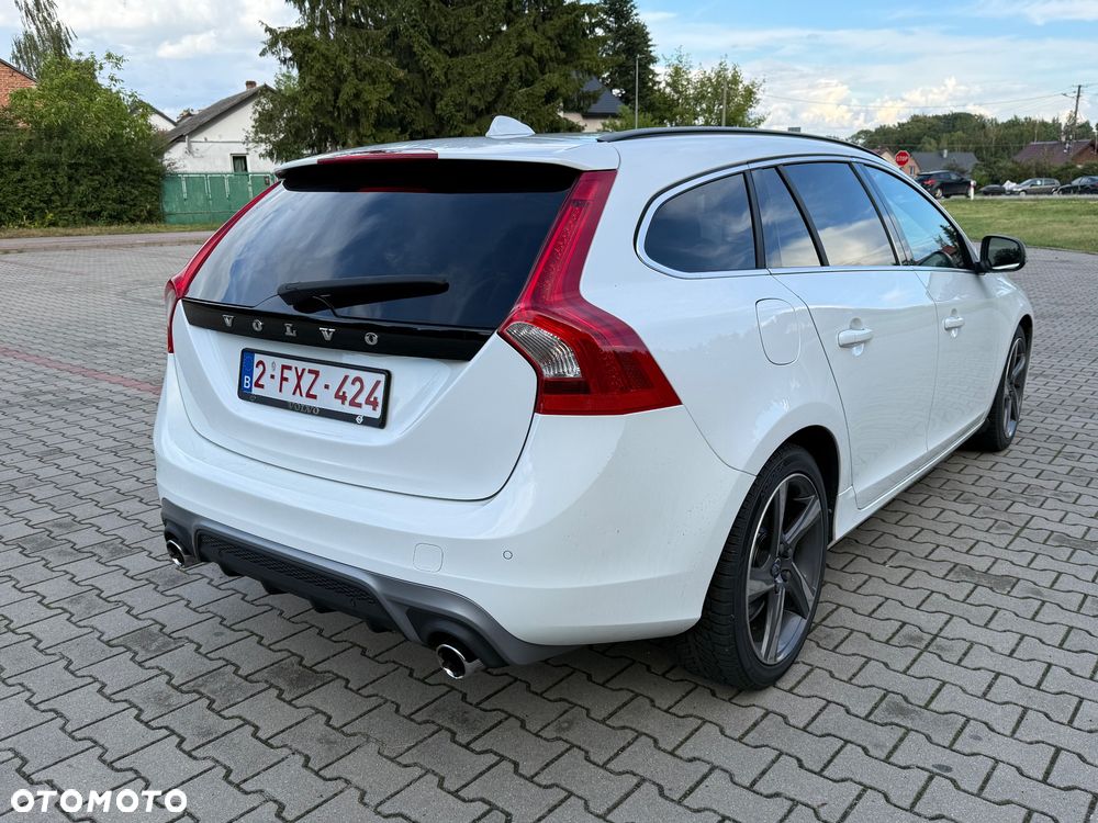 Volvo V60 D4 Drive-E R-Design Summum - 15