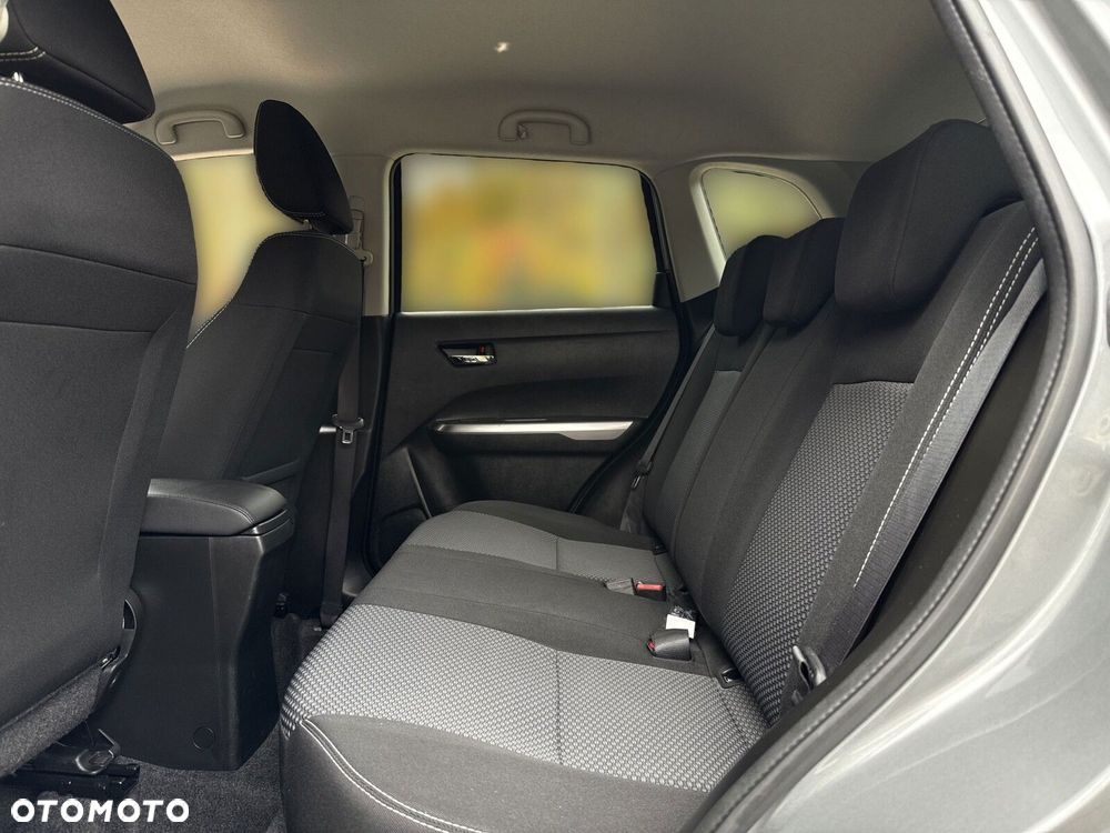 Suzuki Vitara - 17