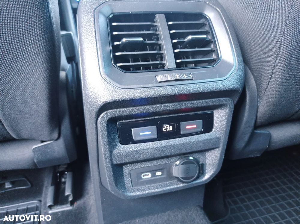 Volkswagen Tiguan 2.0 TDI 4Mot DSG Elegance - 15