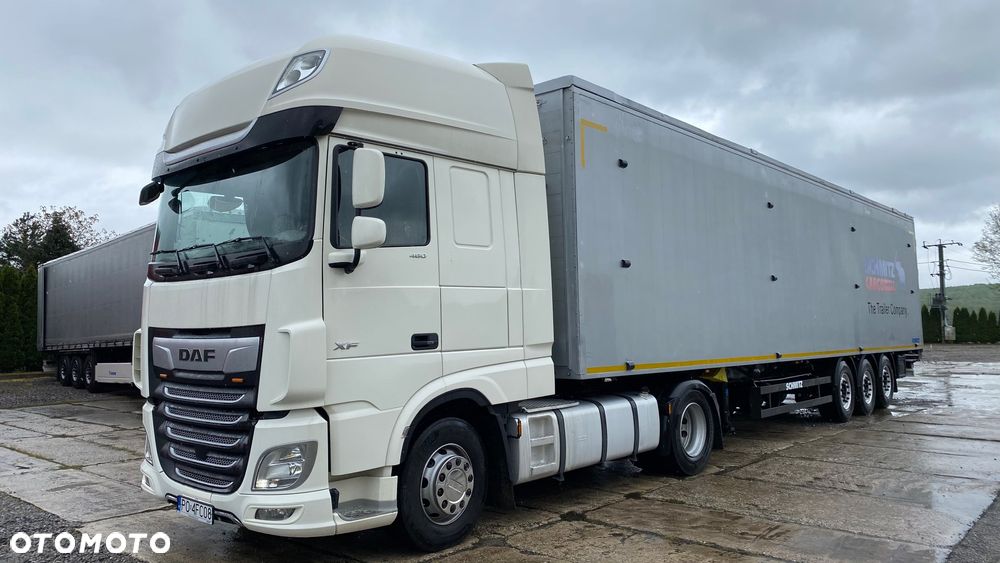 Schmitz Cargobull naczepa ruchoma podłoga - 8