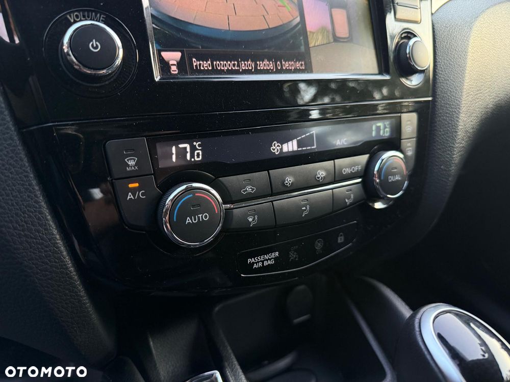 Nissan Qashqai 1.7 dCi Xtronic ALL-MODE 4x4i TEKNA - 14