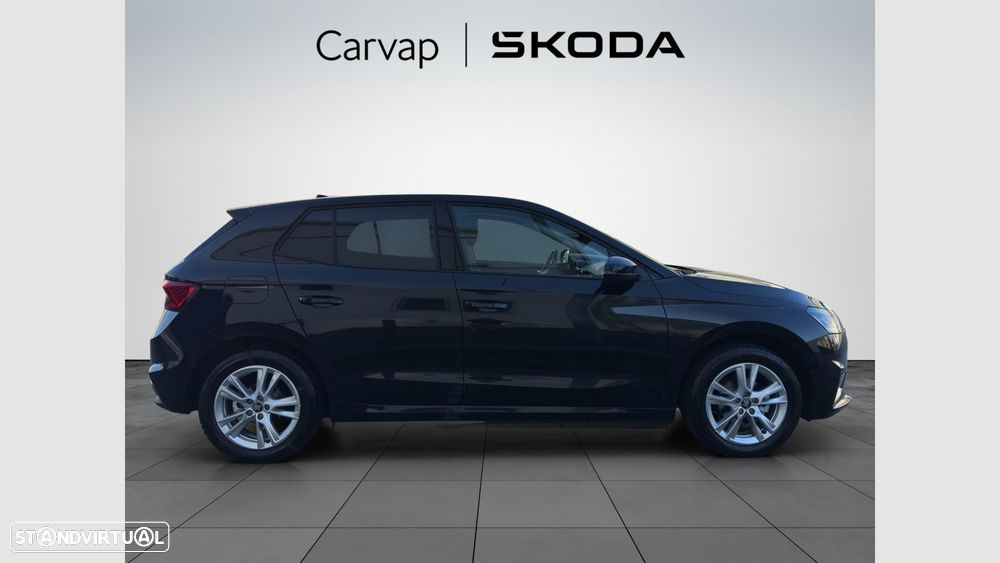 Skoda Fabia 1.0 TSI Selection — fotografia 8