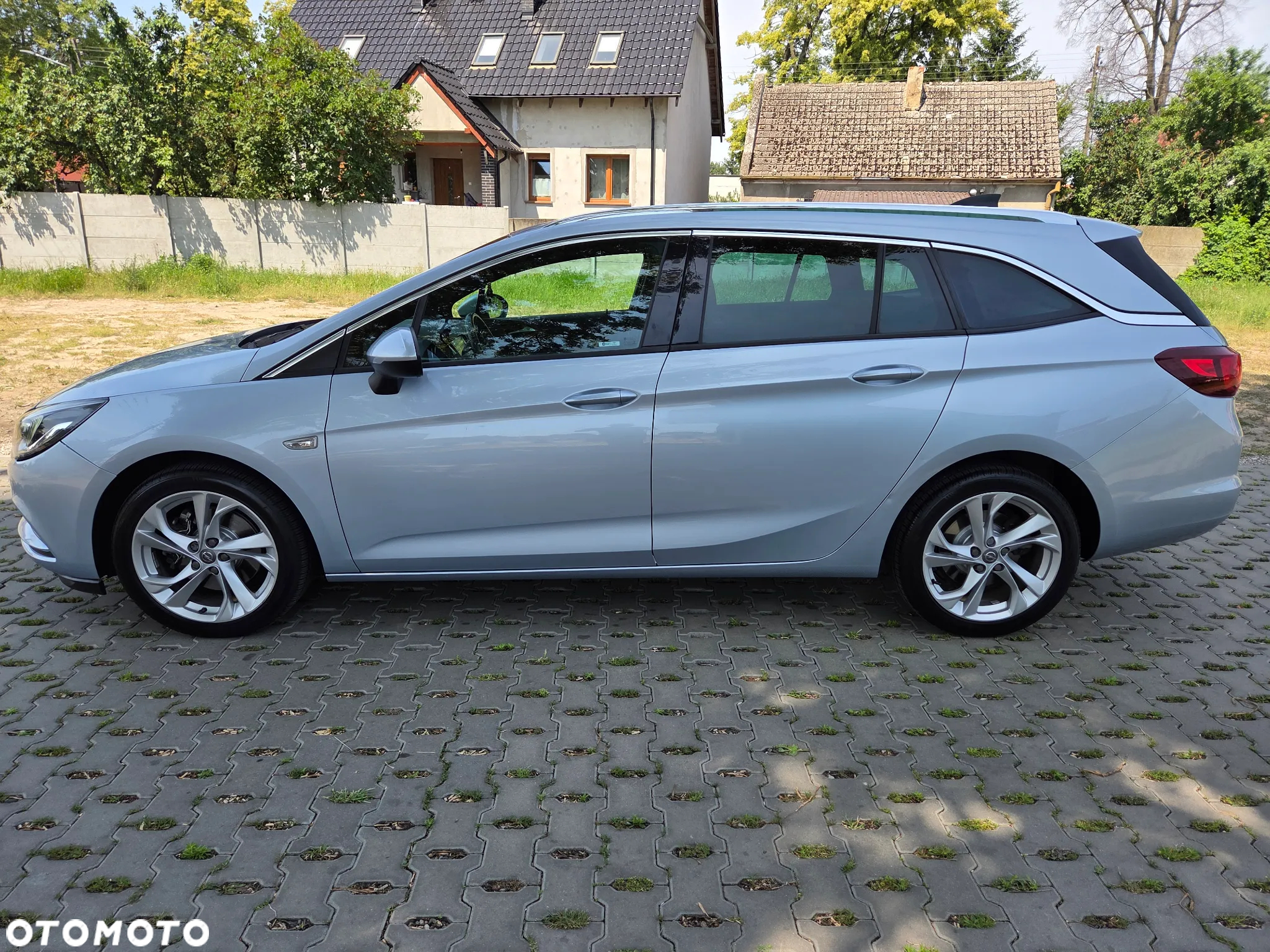 Opel Astra 1.6 CDTI DPF ecoFLEX Sports TourerStart/Stop Exklusiv - 8