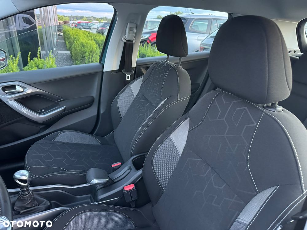 Peugeot 2008 - 7