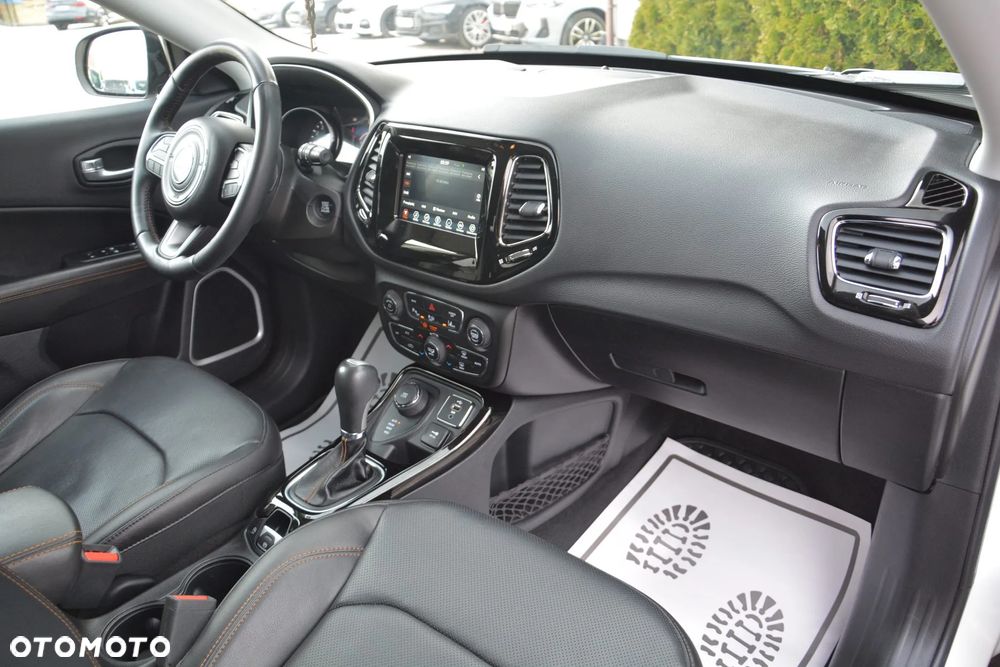 Jeep Compass 1.4 TMair Limited 4WD S&S - 21