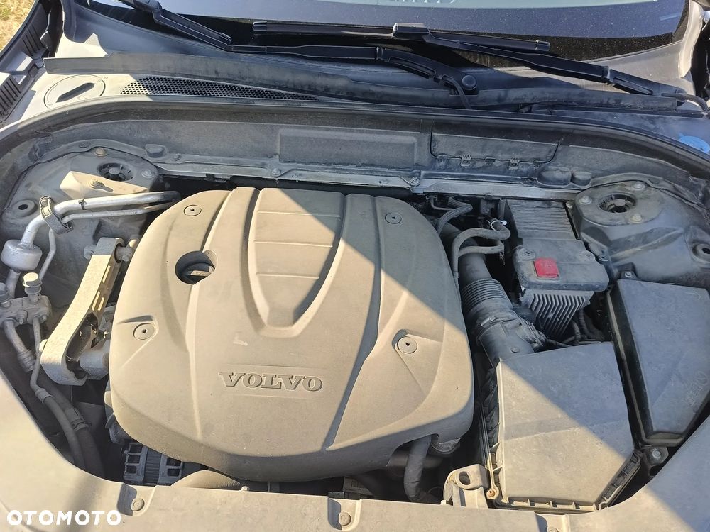 Volvo XC 60 D4 SCR Inscription - 11