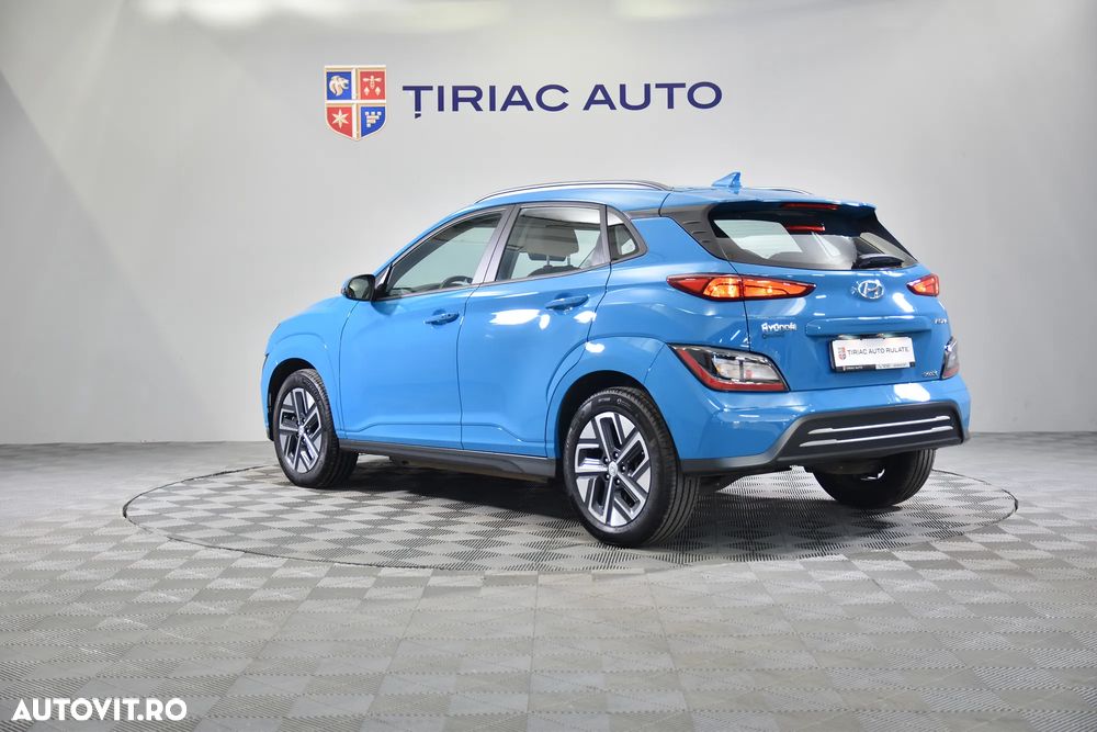 Hyundai KONA - 3
