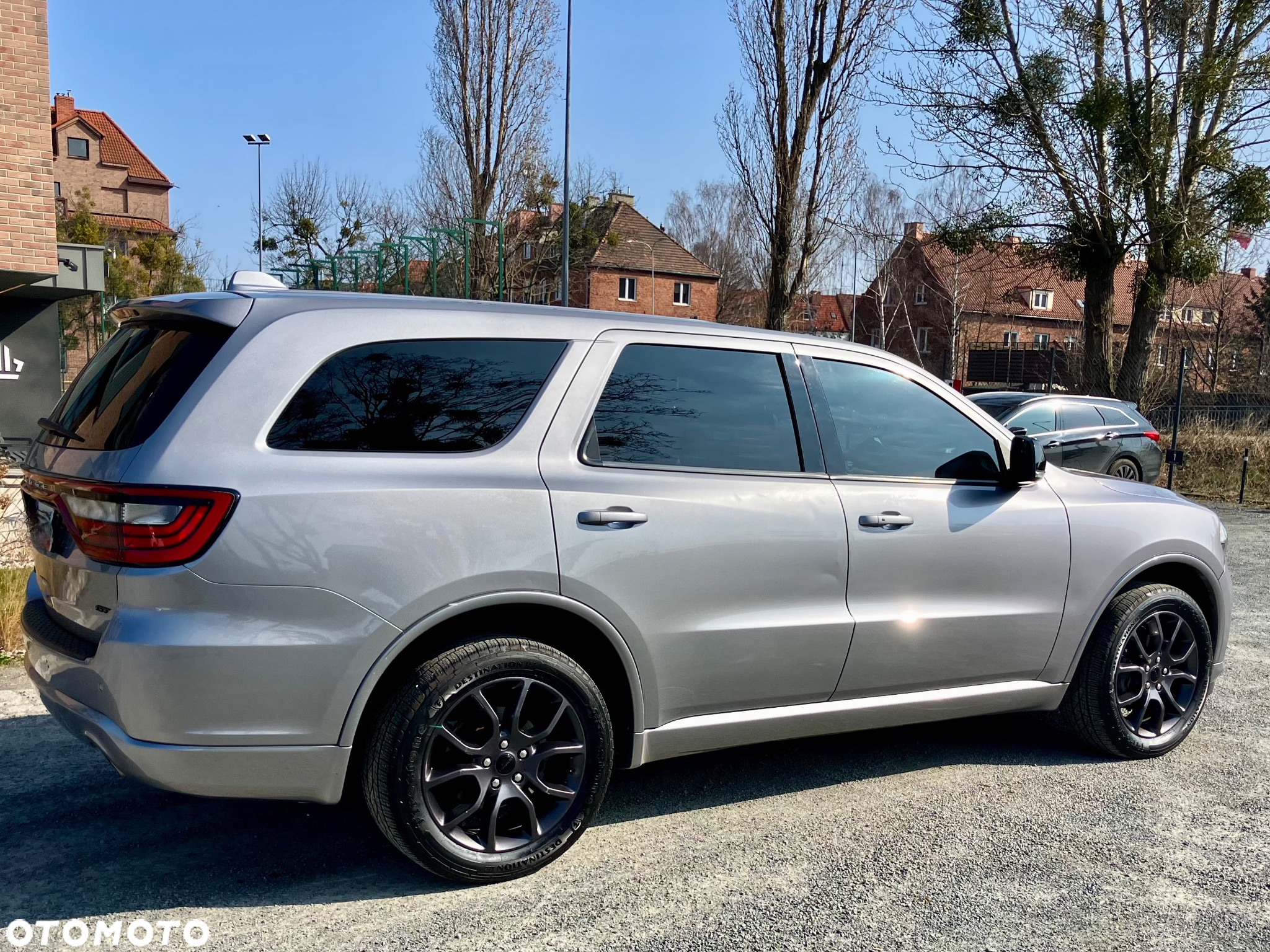 Dodge Durango - 10