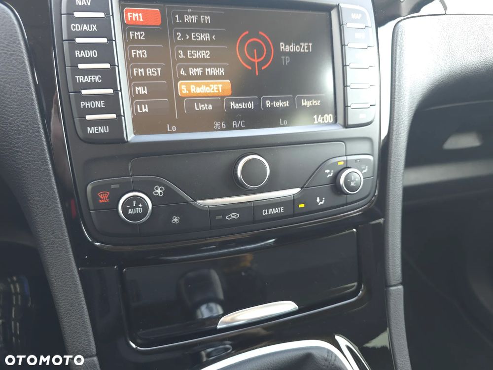 Ford S-Max 1.6 EcoBoost Titanium - 28