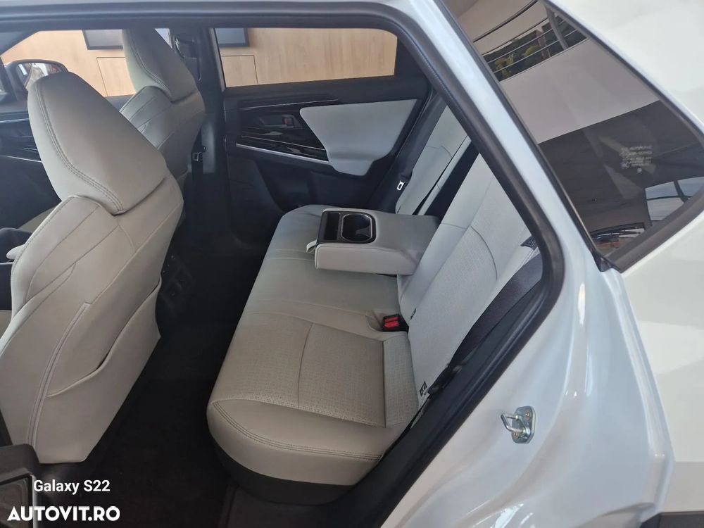 Toyota BZ4X 150 KW FWD (4x2) Luxury - 17