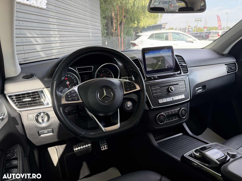 Mercedes-Benz GLE 250 d 4MATIC 9G-TRONIC AMG Line - 12