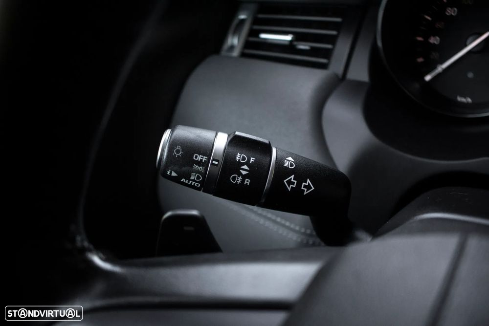 Land Rover Range Rover Evoque D150 - 16