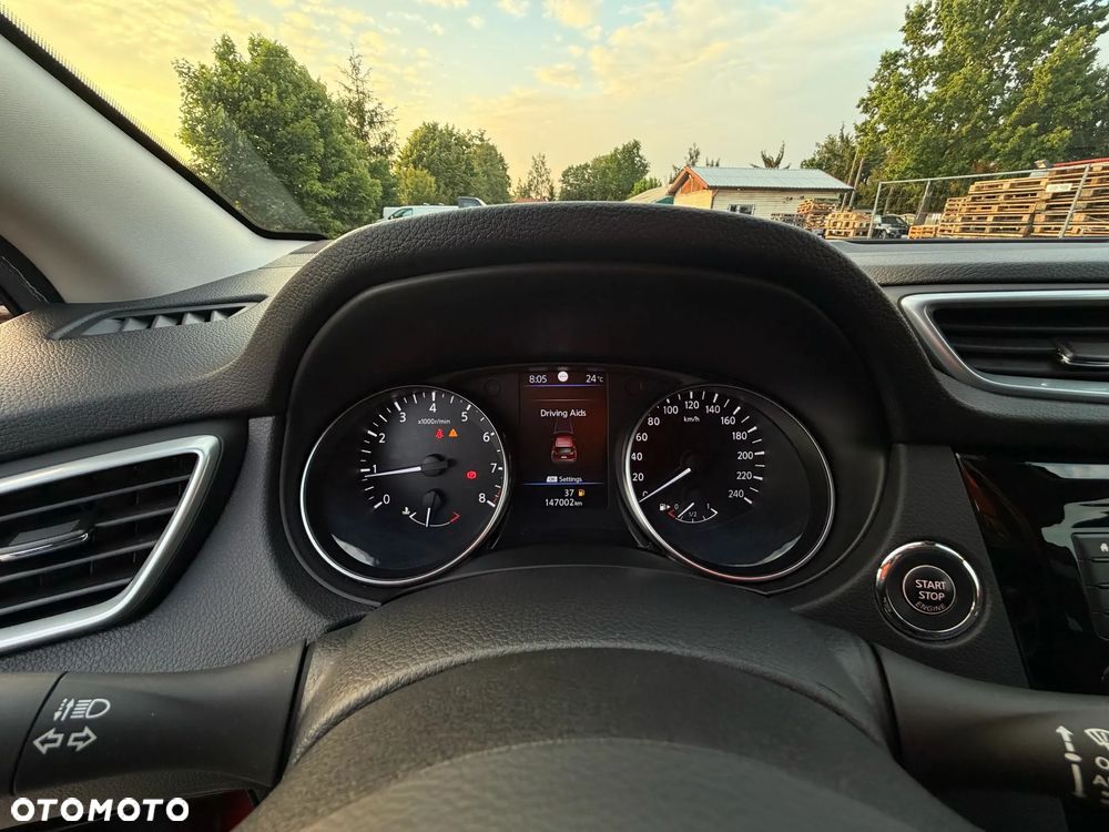 Nissan Qashqai 1.3 DIG-T N-Connecta EU6d - 32