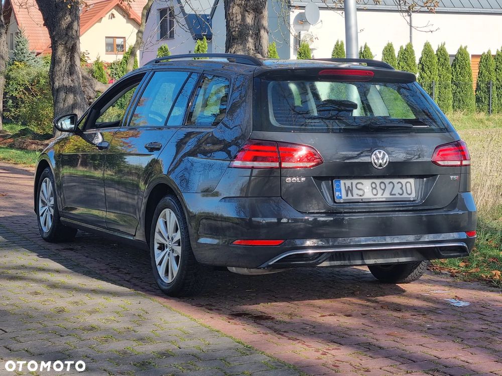 Volkswagen Golf 1.4 TSI BMT Comfortline - 32