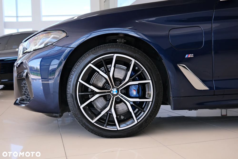 BMW Seria 5 530e xDrive Luxury Line sport - 12
