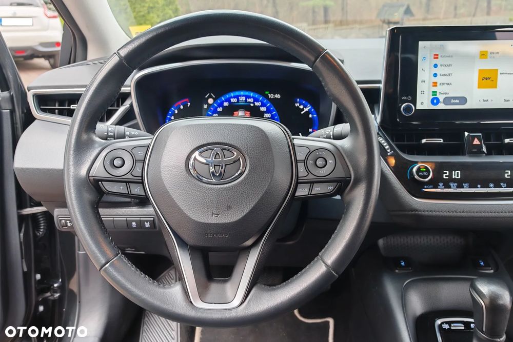 Toyota Corolla 1.8 Hybrid Comfort - 29