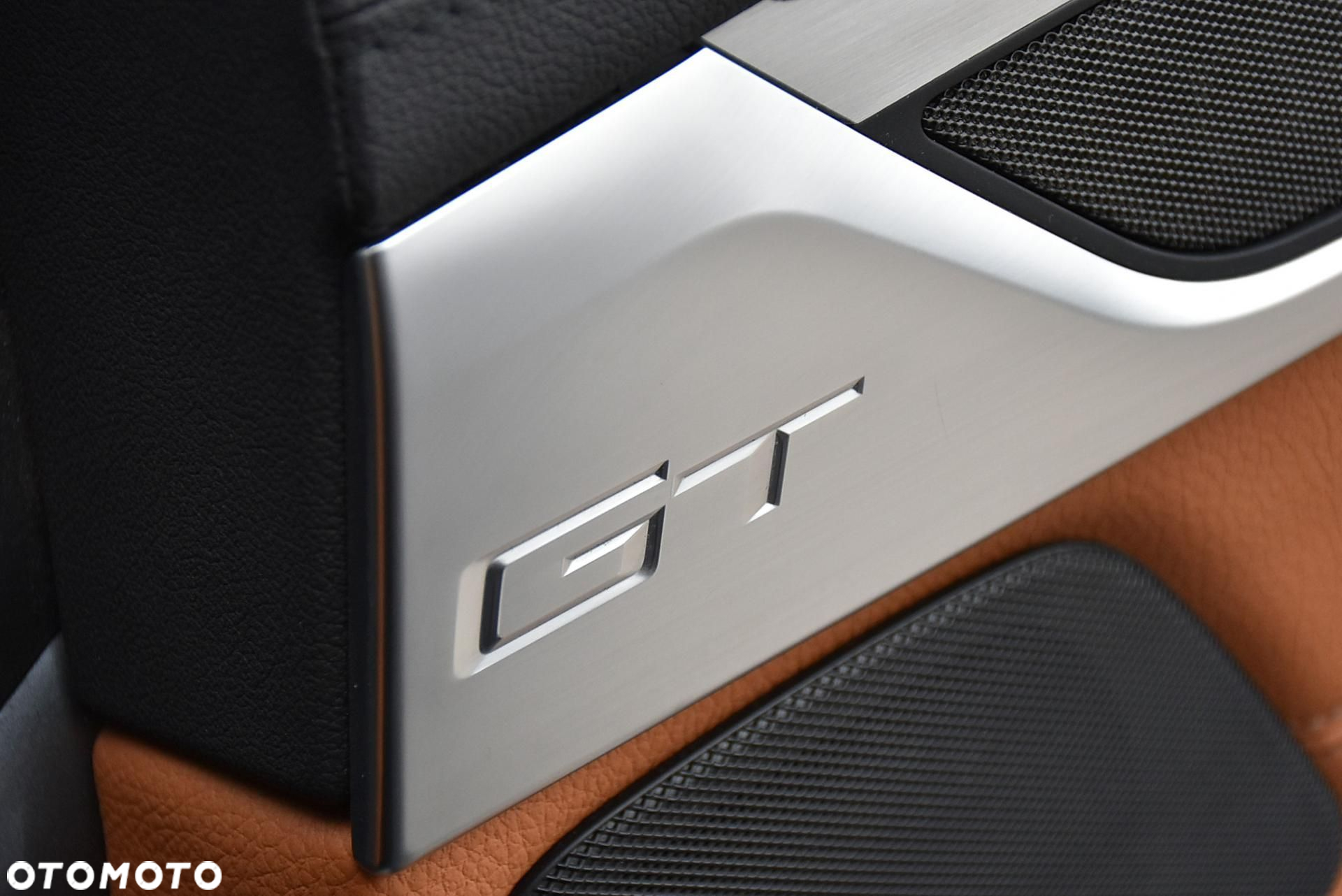 BMW 6GT - 19