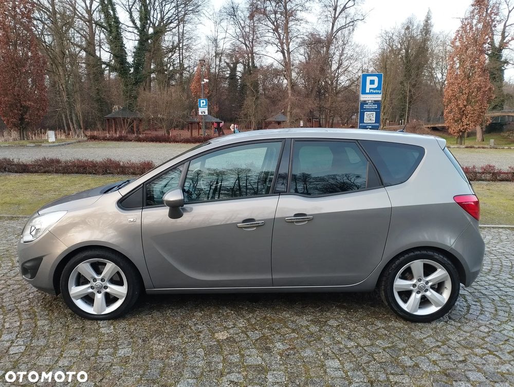 Opel Meriva - 18