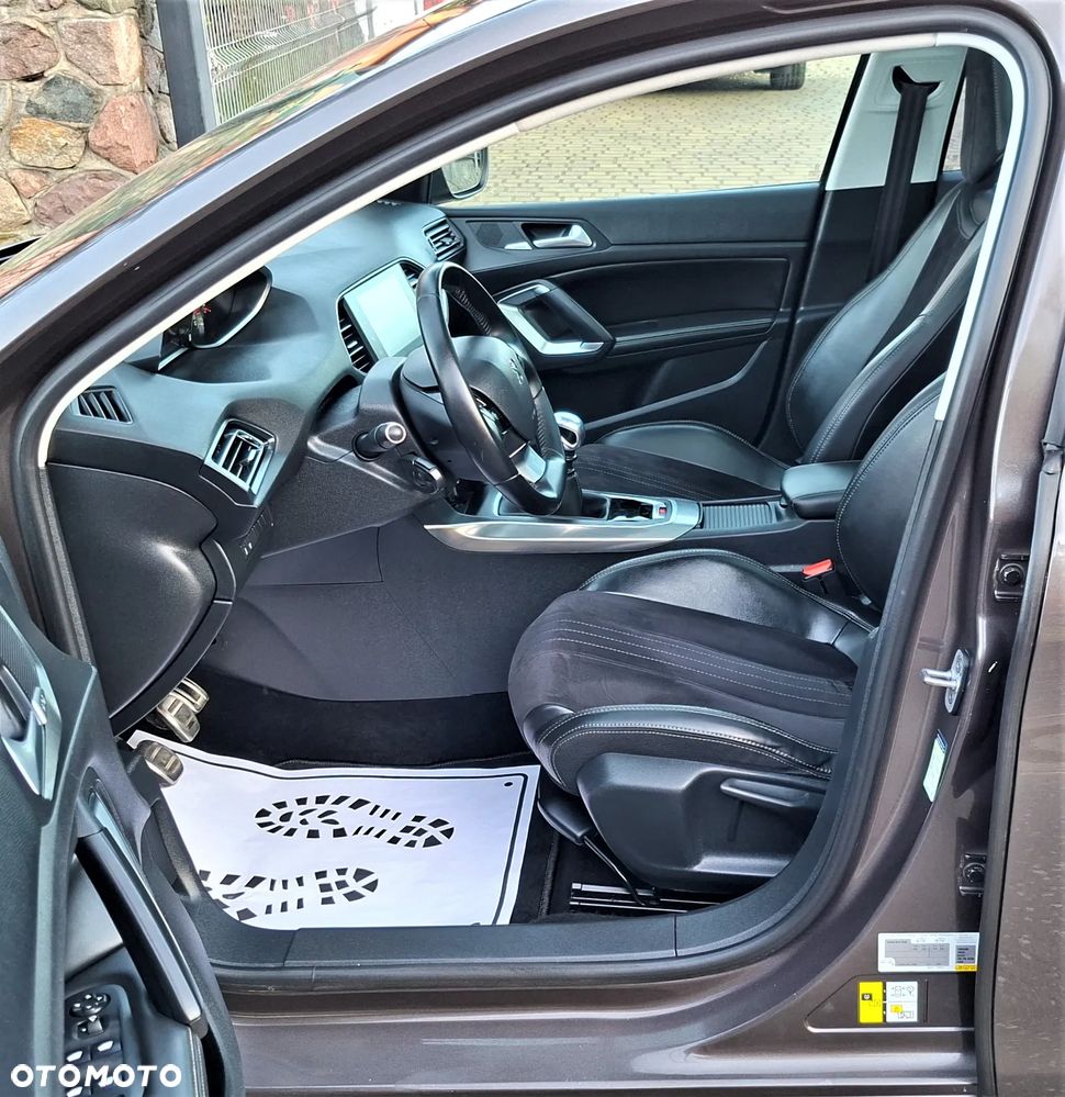Peugeot 308 BlueHDi FAP 150 Stop & Start Allure - 16
