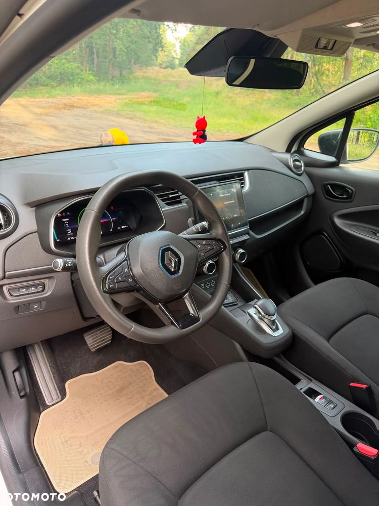 Renault Zoe - 12