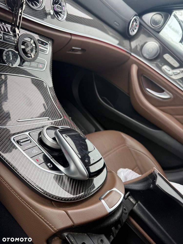 Mercedes-Benz Klasa E AMG 43 4Matic T 9G-TRONIC - 3