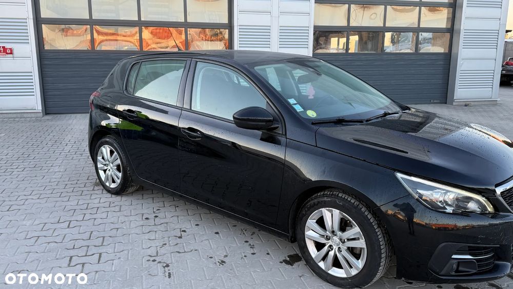 Peugeot 308 - 4