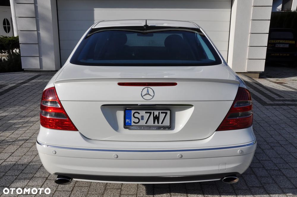 Mercedes-Benz Klasa E 500 Avantgarde - 6