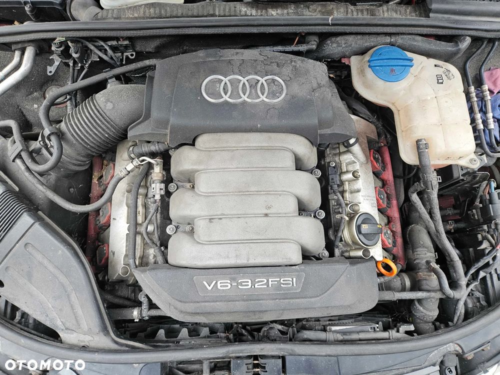 Silnik Słupek Motor 3.2 FSI AUK V6 Audi A4 B7 A6 C6 A8 VW Do Odpalenia w Samochodzie