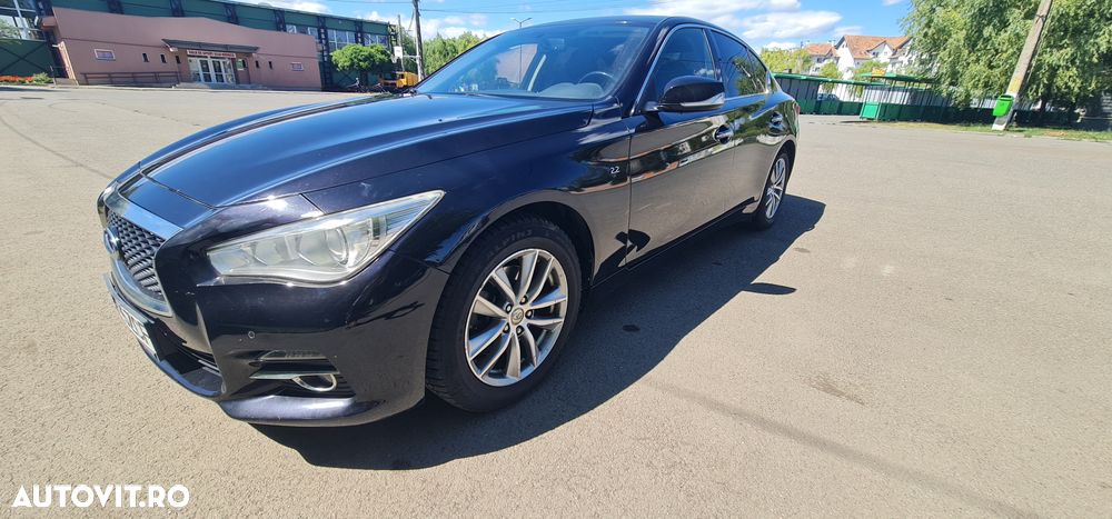 Infiniti Q50 - 1