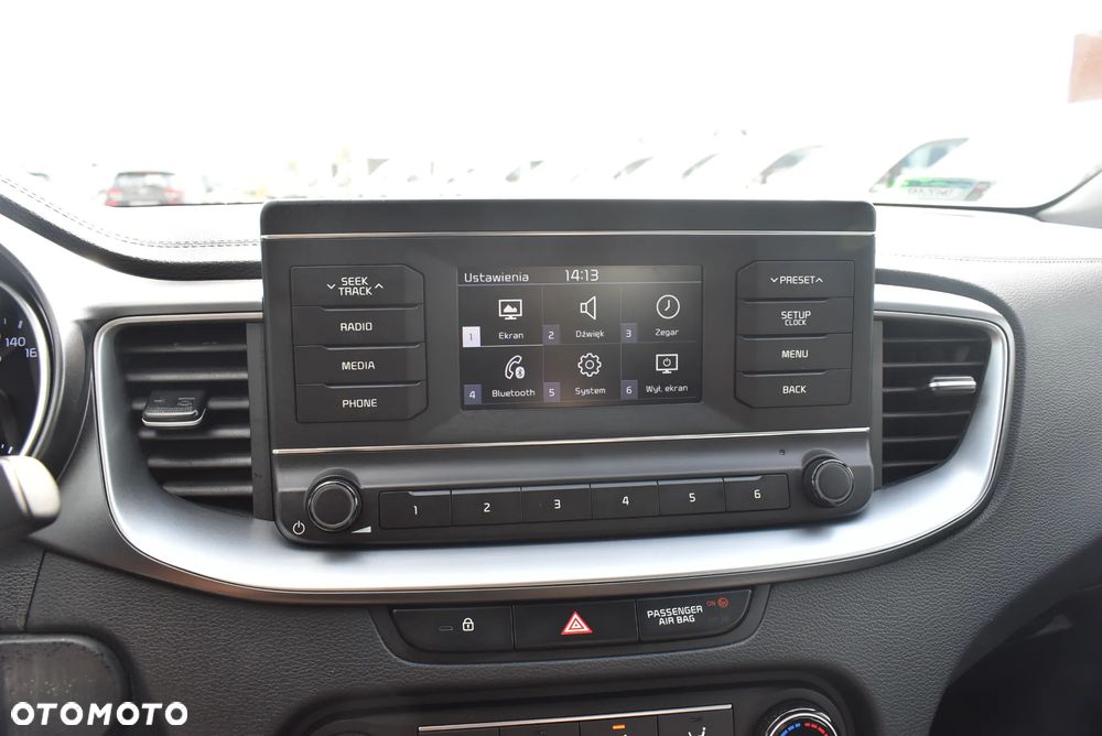 Kia Ceed 1.0 T-GDI S - 28