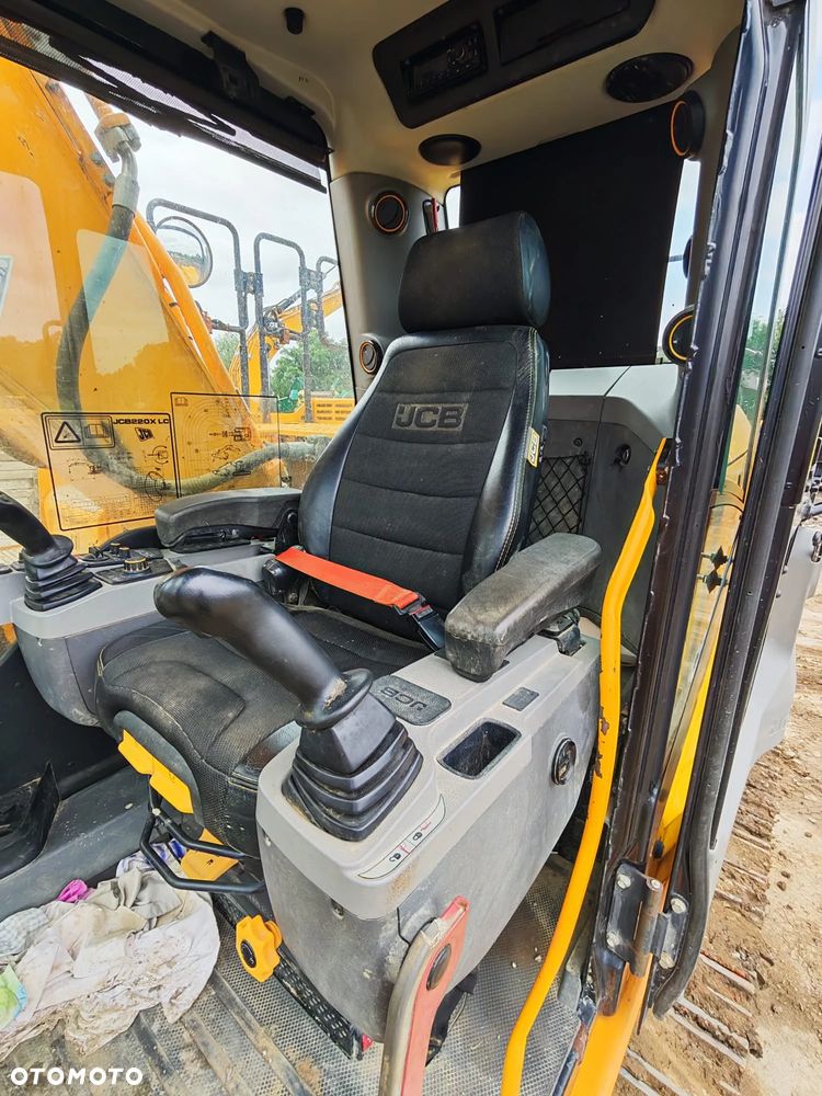 JCB 220 XLC IDEALNA - 14