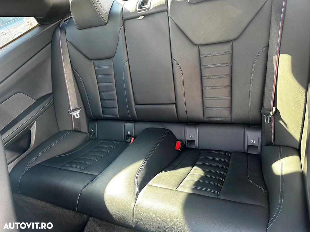 BMW M4 M440i xDrive AT MHEV - 12